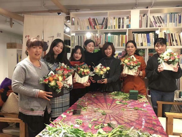 “追梦新时代，巾帼谱新篇”——南宁片区组织开展妇女节活动