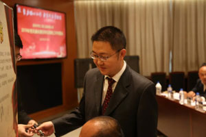担当作为年 | 深圳公司召开2019年党风廉政建设和反腐败工作专题会