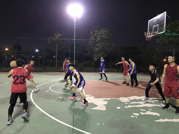 中铁二局深圳公司南宁地铁维修标项目与业主单位开展篮球友谊赛