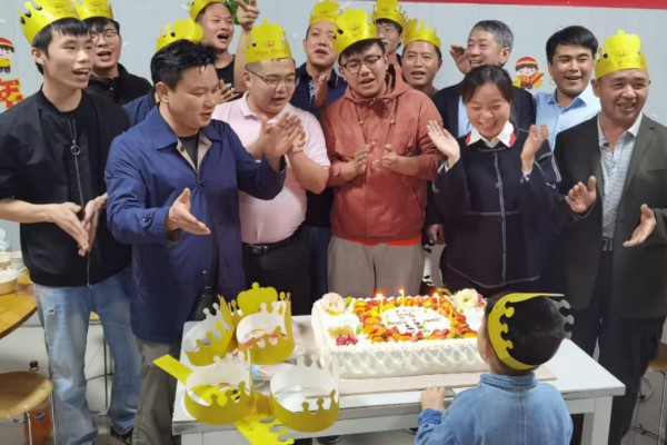 广州地铁七号线机电项目部 开展“欢庆元宵 幸福过大年”暨一季度集体生日活动